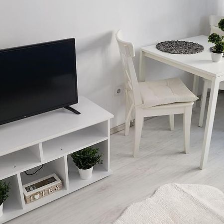 Victoriei Central Studio Apartment Bucureşti Exterior foto